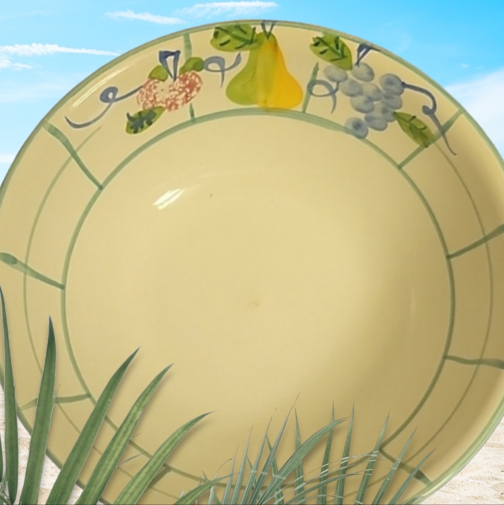 Vintage CIC Ceramic Serving/Mixing‎ Bowl Fruits Flowers Design